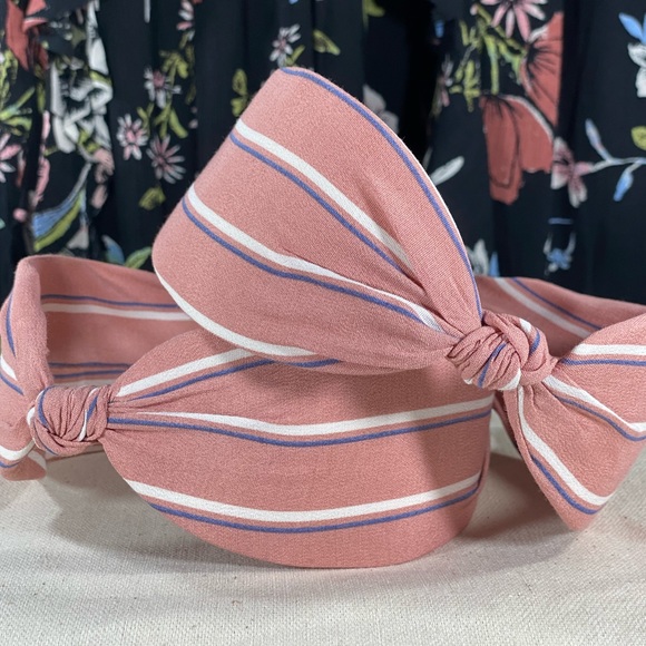 Headband - Picture 2 of 5